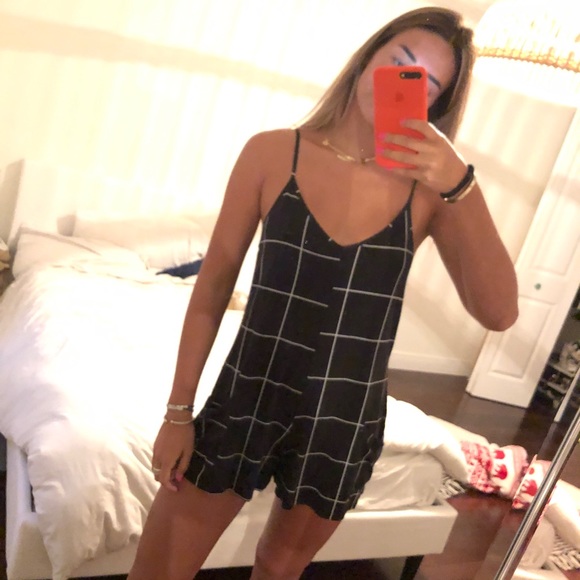 ASOS black and white romper - Picture 3 of 3